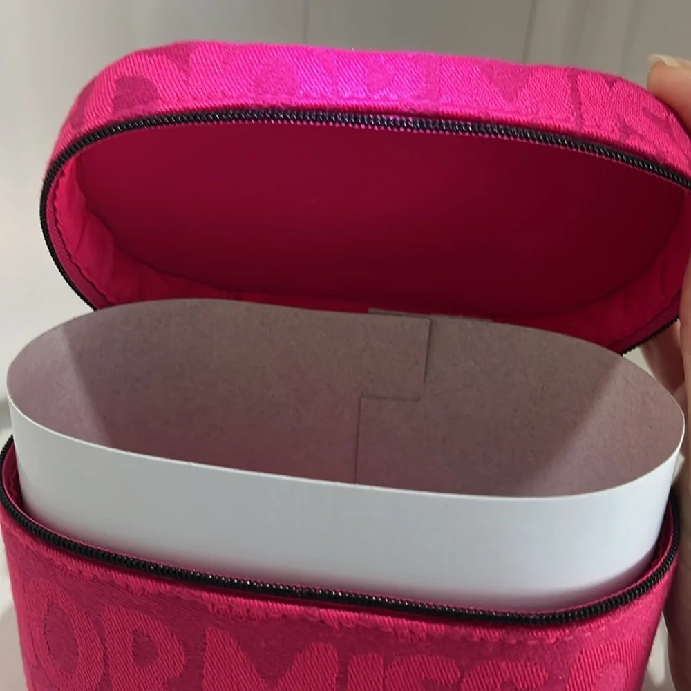 MISS DIOR HOT PINK ZIPPERED CASE-NWT - Picture 5 of 12